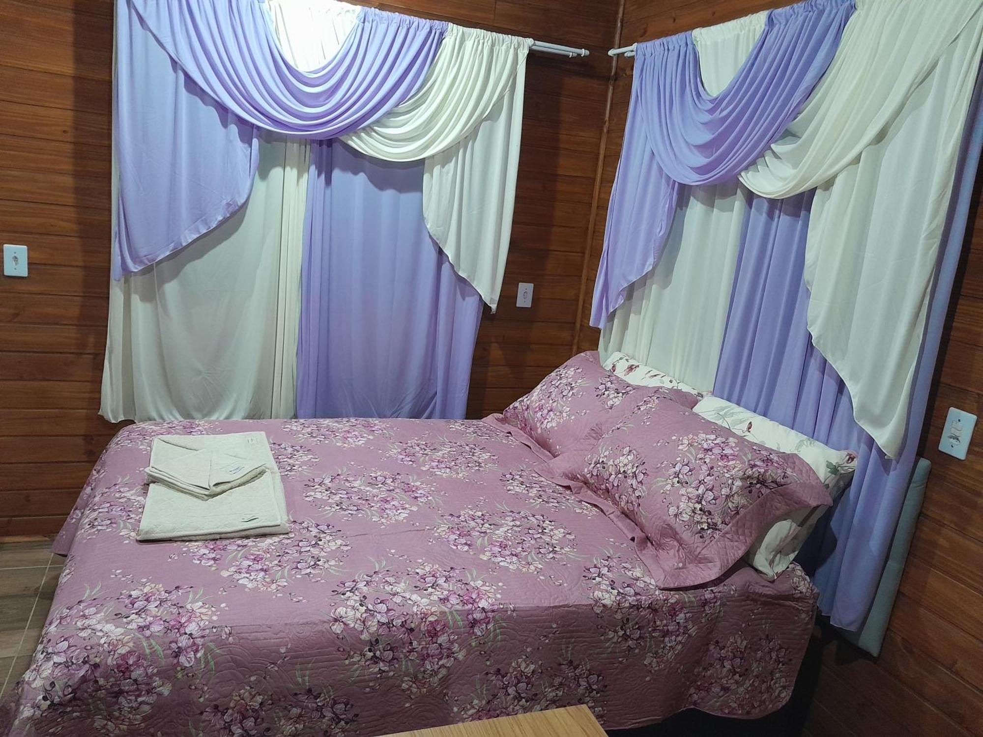 Cabanas Dos Pinheiros Sao Francisco de Paula  Bilik gambar